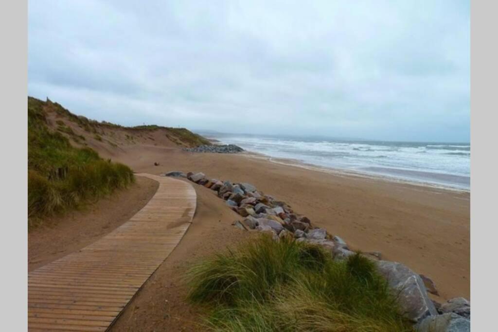 Life'S A Beach, Montrose Scotland Luaran gambar